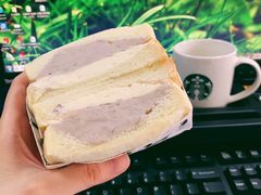 芋泥玫瑰奶酪三明治-沁屋面包店(人民东路店)