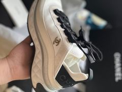 -CHANEL(恒隆广场店)