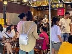 -谢老五跷脚牛肉·非遗传承店