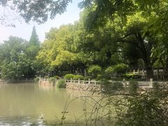 -汇龙潭
