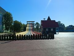 -沈阳龙润夏宫温泉水乐园