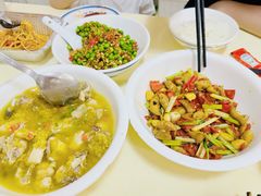 -笨罗卜浏阳菜馆(星沙店)