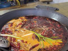 -黄潇洒老火锅(九眼桥宏济巷店)