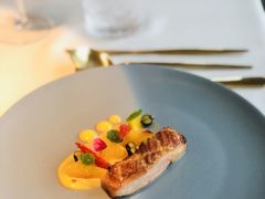 低温烟熏鸭胸肉配蓝莓果酱-L'amour澜茉·轻法餐