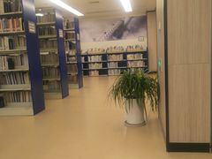-杭州滨江区图书馆科技分馆