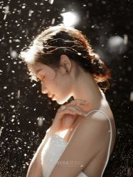 -至臻微拉婚纱摄影