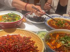 -万重锦·人文川菜馆(骡马市店)