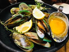 白酒煮鲜活新西兰青口-小火花·干式熟成牛排馆Spark SteakHouse(剑桥郡店)