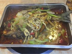 -重庆万州烤鱼(鼎好鱼餐饮临港宝龙店)