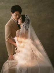 -喜爱高定婚纱摄影