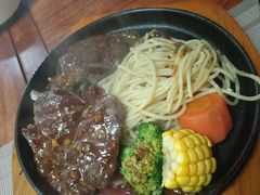 沙朗牛扒配意粉-昔士风中西餐厅(天河公园店)