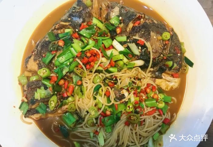 古田村·衢州菜餐厅(天一店)鱼头粉干图片