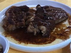 -鲤鱼塘农家山庄