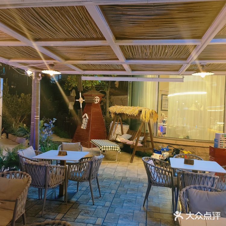 夜色中的浪漫小调