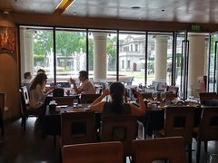 -Efes Turkish & Mediterranean Cuisine 艾菲斯餐厅(陆家嘴店)