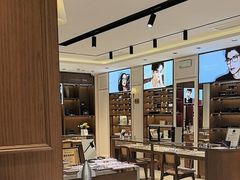 -亨得利眼镜(中山路一店)