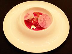 草莓冻果子露-LA TABLE de Joël Robuchon Restaurant
