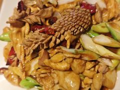 -老街坊美食汇(玉兰大街店)