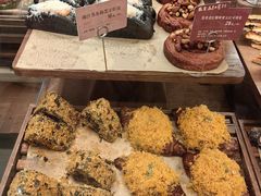 -RUXU入续糖水铺与包(卓悦中心店)