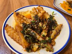 -云阿蛮云南生烫牛肉米线(奉贤路店)