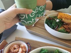 牛油果鲜榨果汁-Green Option(官舍店)
