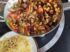 -老唐三下锅 ·张家界地标美食(溪布街店)