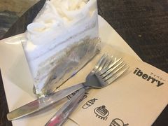 -莓园冰淇淋店