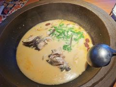 -咕嘟草帽鱼·牛奶一样的鲜鱼汤(包河万达广场创始店)