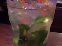 -Helens海伦司小酒馆(鼓楼店)