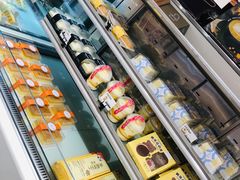面包甜点陈列柜-TOUCH泰奇(航头路店)