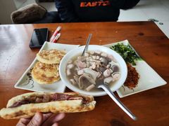 -岳记羊肠馆(陵园小区店)