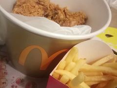 -麦当劳(吉林站13检票口对面)