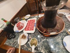 -楼外楼肥羊木炭火锅居(乐群街店)