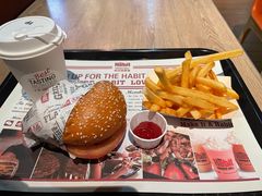 -The Habit Burger Grill 哈比特汉堡(复兴soho店)