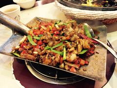铲子跳跳蛙-筒子骨炖黄鸭叫·許家故事(凯德广场店)