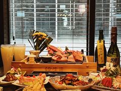 -铭牛烧肉·和牛海鲜自助(高新月牙湖店)