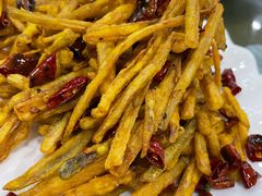 干煸藕丝-椒香川流不息川菜馆(二七北路店)