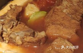 Sour Cabbage Stone Pot Pork Ribs