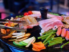 -豚豚家돈돈가韩国锅盖烤肉(新北万达店)