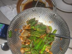 -小菜园新徽菜(镇江丹阳吾悦店)