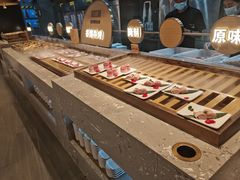 -山焱·炭火自助烤肉(周浦万达店)