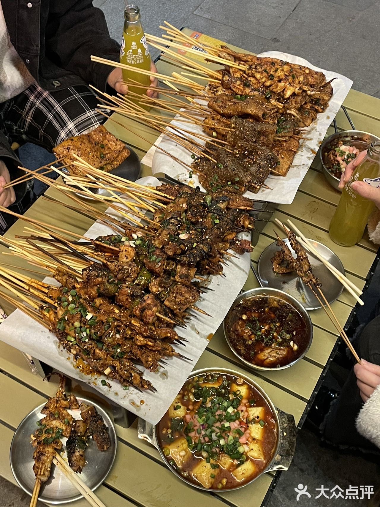 重庆，好吃的烧烤店总是默默无闻。。。。