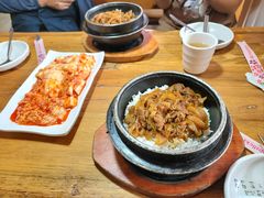 -百年石锅饭·朝鲜族传统民餐
