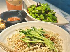 -肥肥虾庄·金牌油焖大虾(沙湖店)