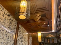 -八府香鸭·啫啫煲(华山路店)