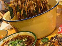 -拈签一笑黄牛肉辣卤串串
