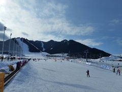 -丝绸之路山地度假区滑雪场