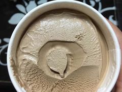 -红宝石·鲜奶小方·海派西点房(浦三店)