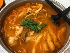 -汤小云火锅米线(钻汇广场店)