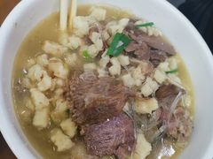 牛肉泡馍-刘信牛羊肉小炒泡馍(回民街店)